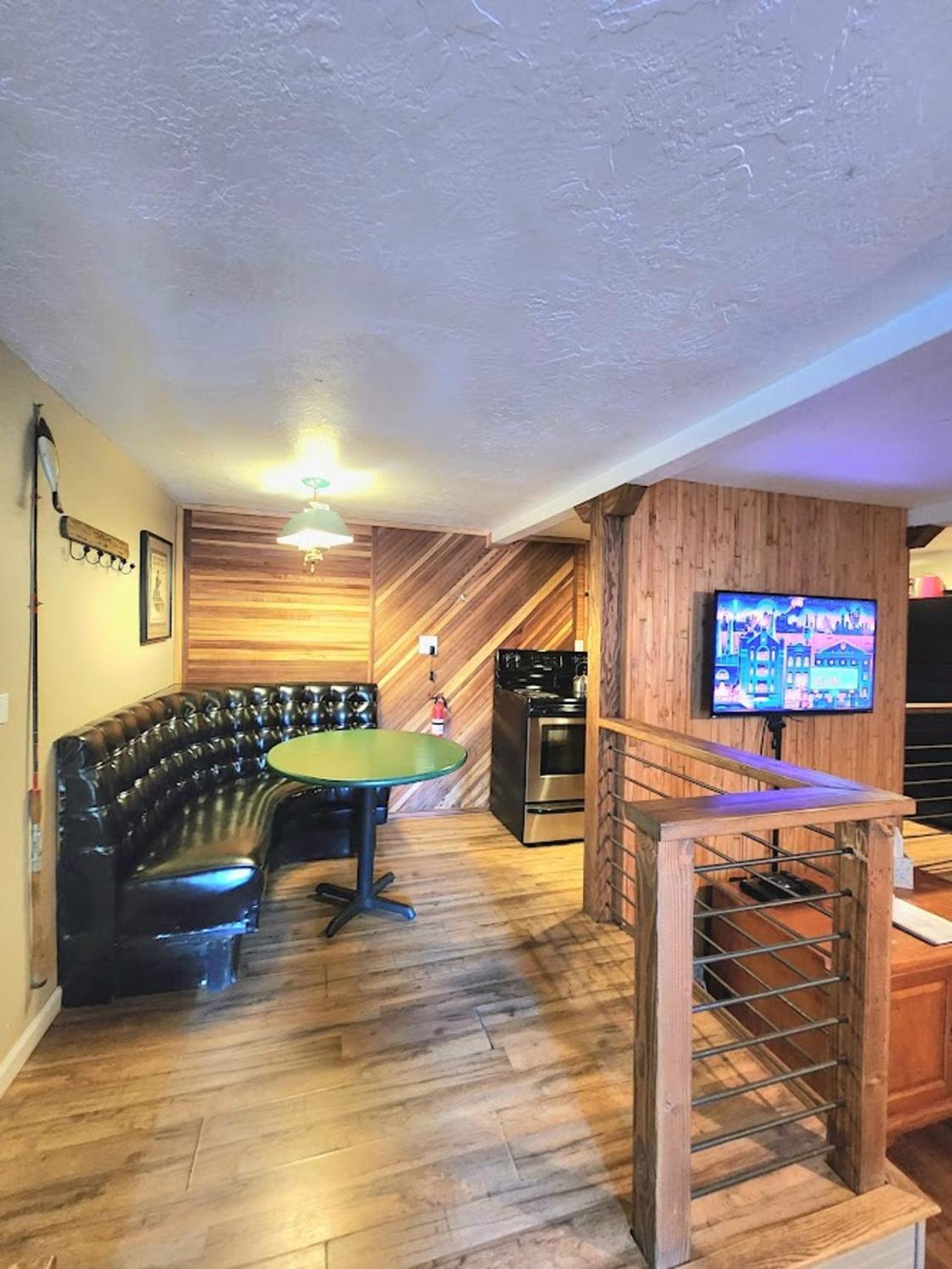 Bear Cave- Pet Friendly Suite In Shaver Lake Dış mekan fotoğraf